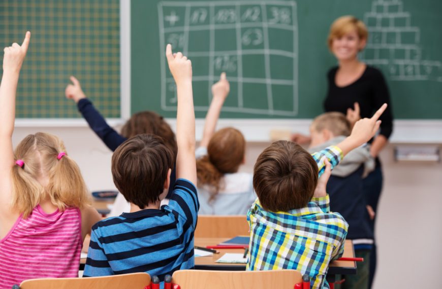 children and teacher