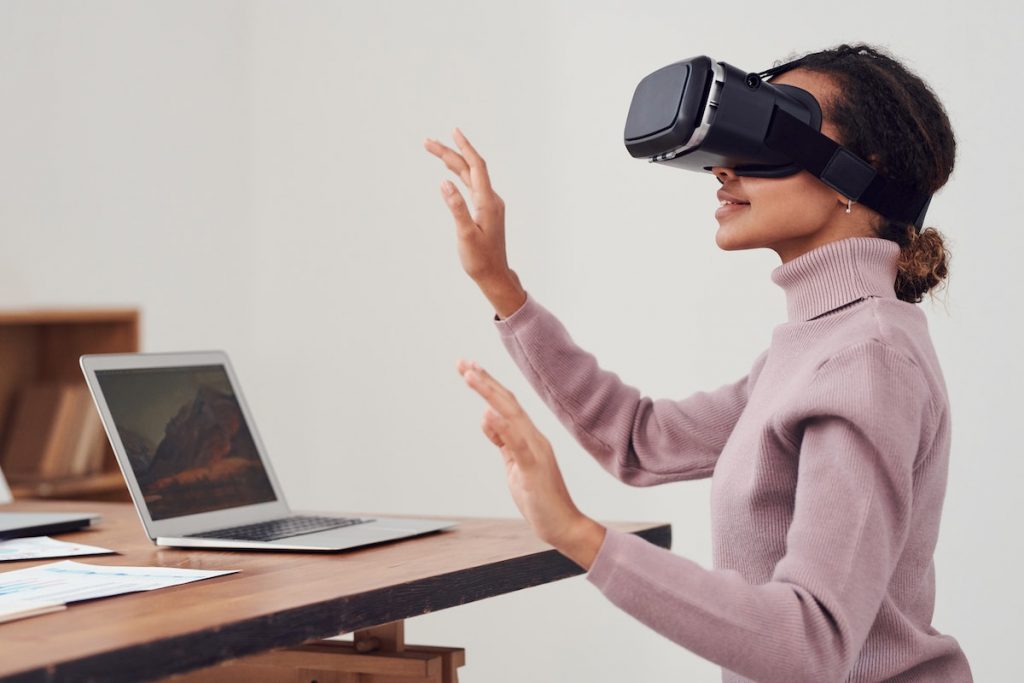 woman using vr console