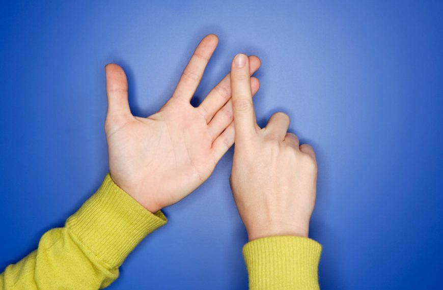 Woman's hand and sign language