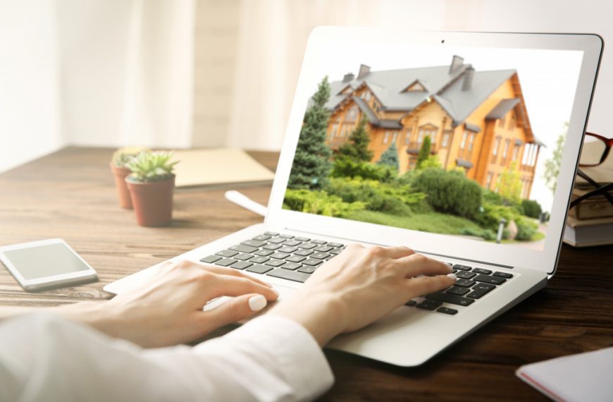 image of a selling house on a desktop
